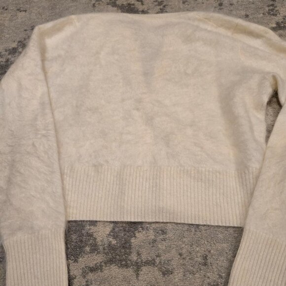 J Crew Brushed Cashmere Fitted Cardigan Sweater Size S Warm Ivory THIS SEASON - Picture 7 of 8